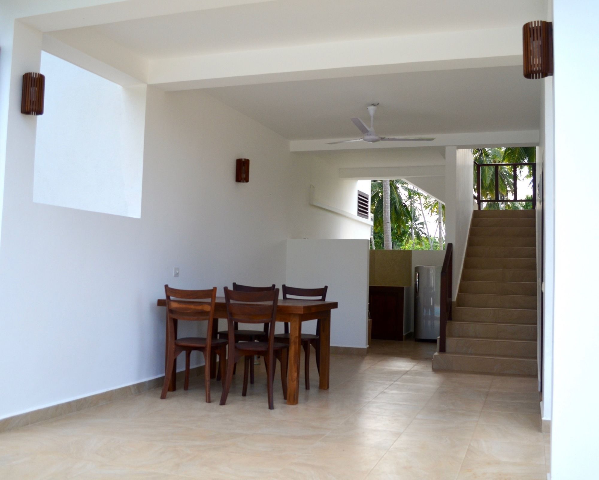 Green Parrot Beach Resort Тангале Екстериор снимка