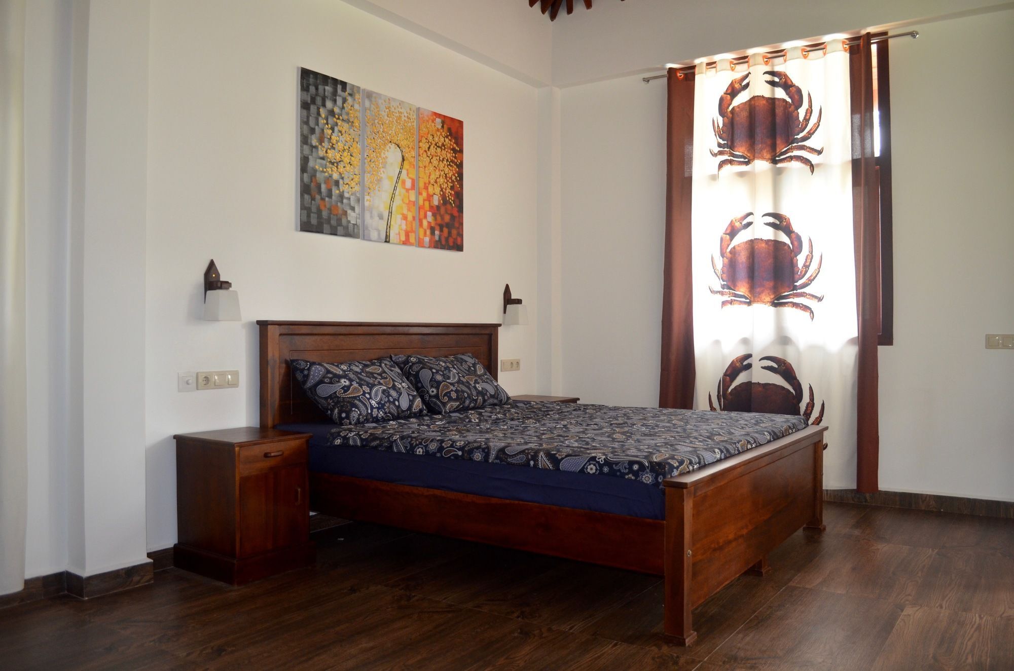 Green Parrot Beach Resort Тангале Екстериор снимка